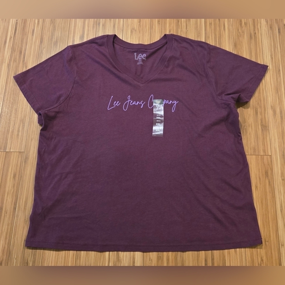 NWT Lee Jeans Graphic Short Sleeve T-Shirt
